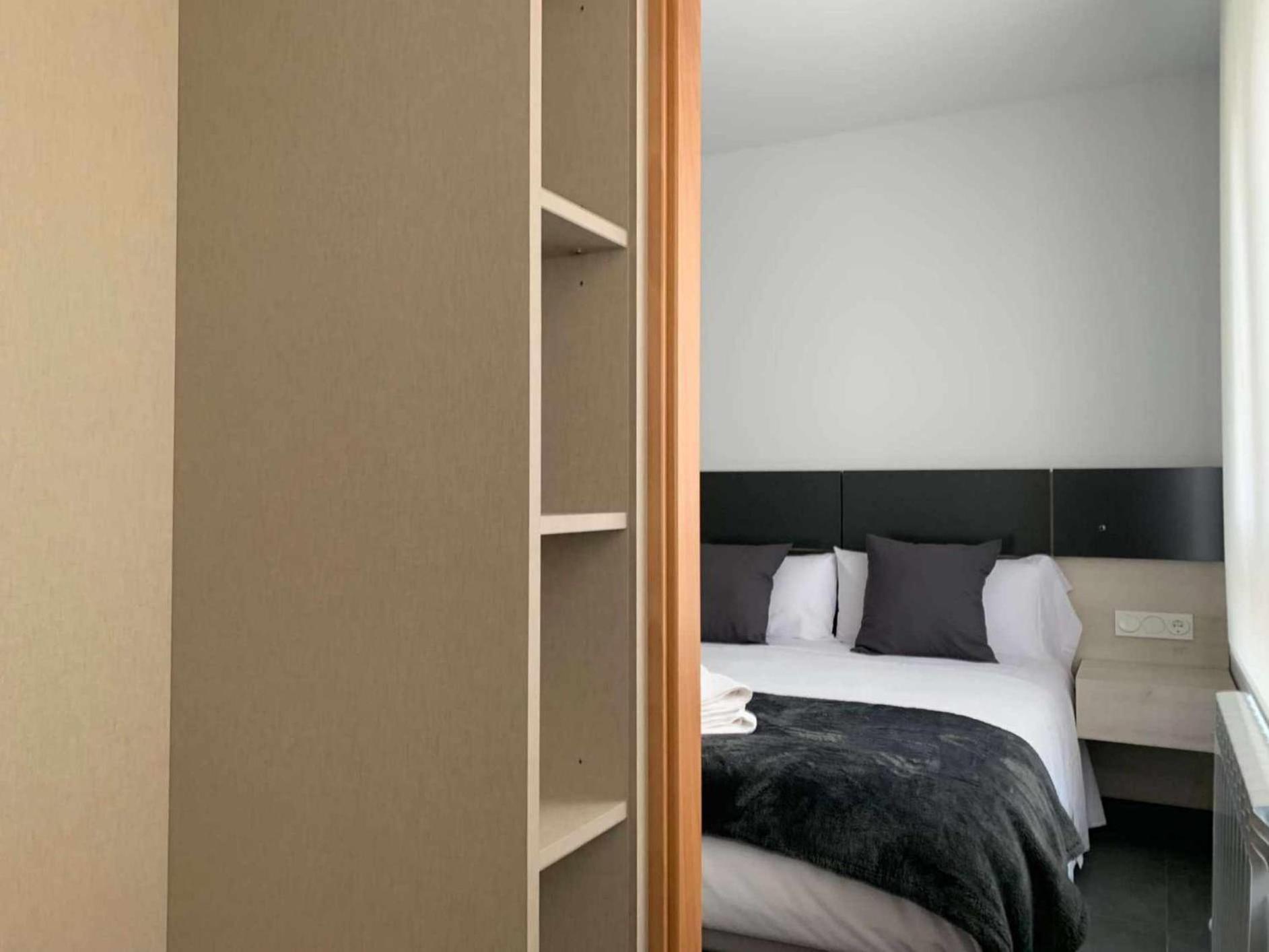 Ramon Y Cajal Suites De Luxe レオン エクステリア 写真