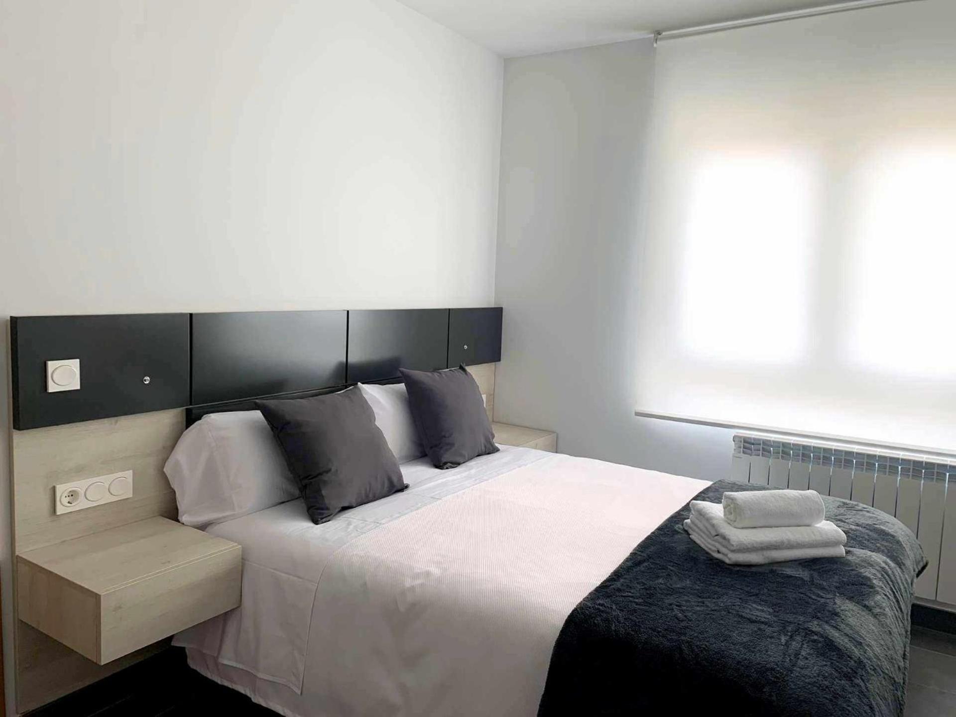 Ramon Y Cajal Suites De Luxe レオン エクステリア 写真